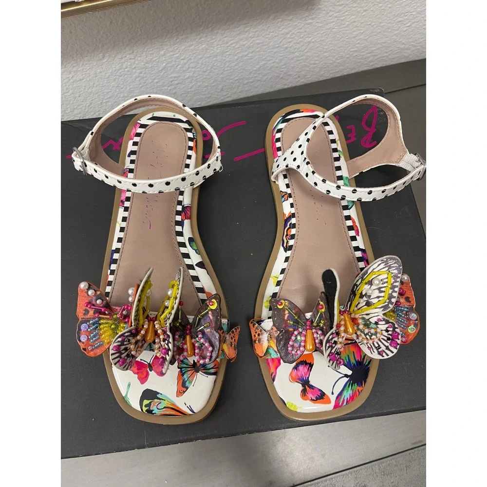 Betsey Johnson Kids Butterfly Embellished Flat Sandals Polka Dot White Multi 3